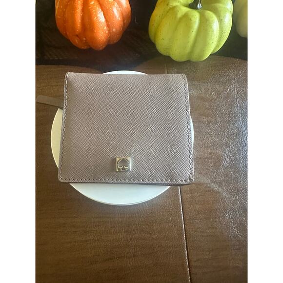 Kate Spade Cove Street Serenade Small Wallet Women’s NWT - Picture 1 of 6